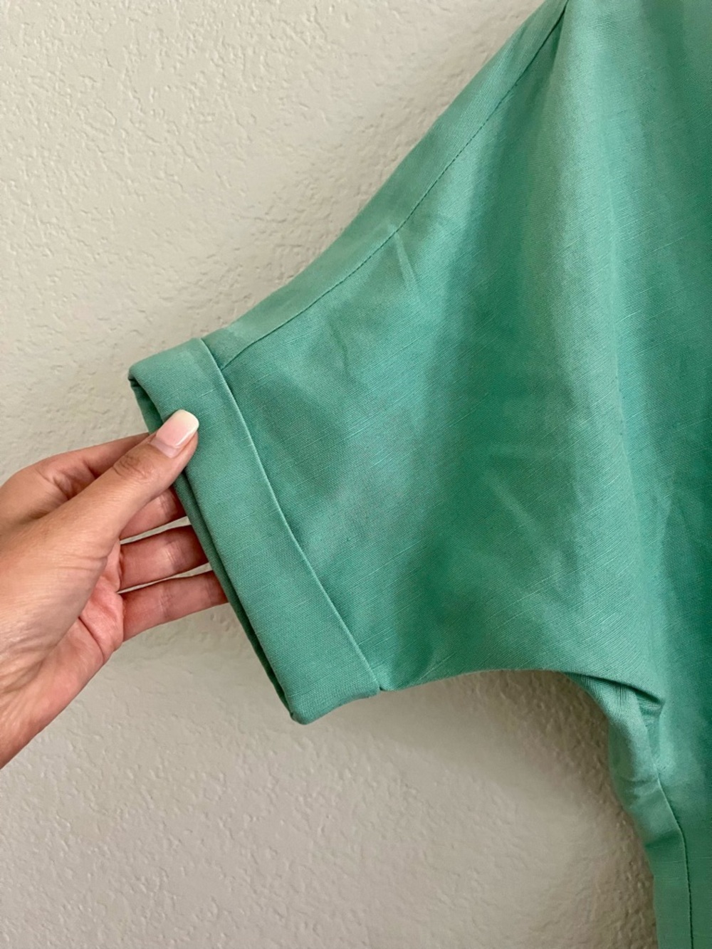 New Emily McCarthy Light Teal Button-Front Women’s Georgia Dress - Picture 5 of 6